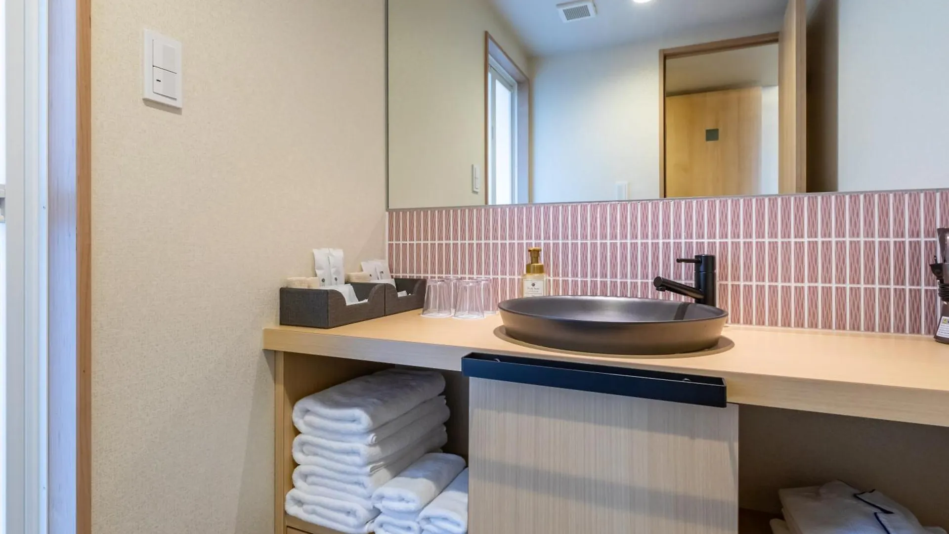 Tabist Groove Kyoto Okoshiyasu Hotel
